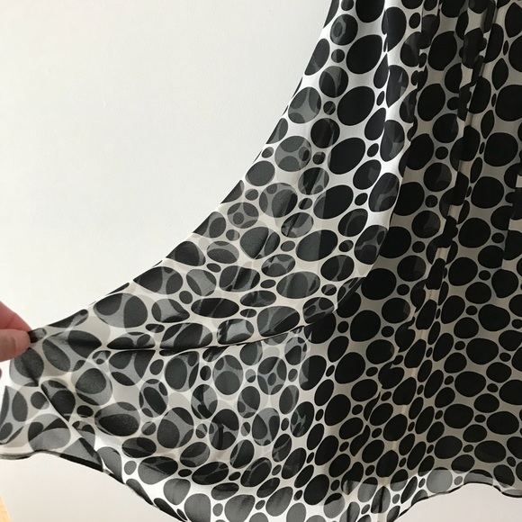 Perfect Spring Black & White Dress - Picture 5 of 5